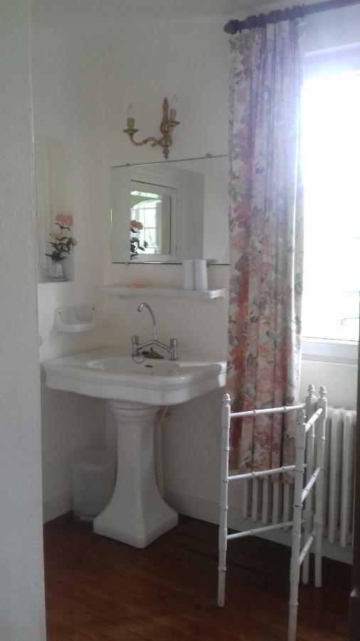Manoir De Sens Bed & Breakfast Beuvron-en-Auge Dış mekan fotoğraf