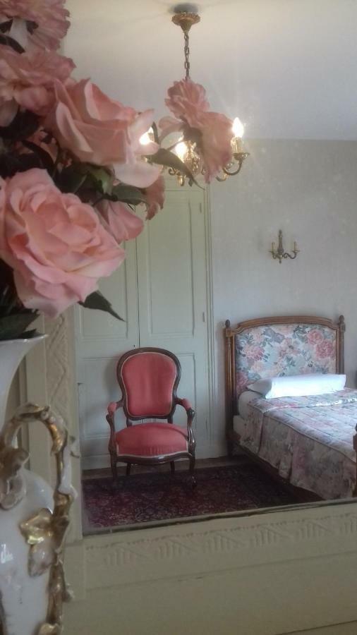 Manoir De Sens Bed & Breakfast Beuvron-en-Auge Dış mekan fotoğraf