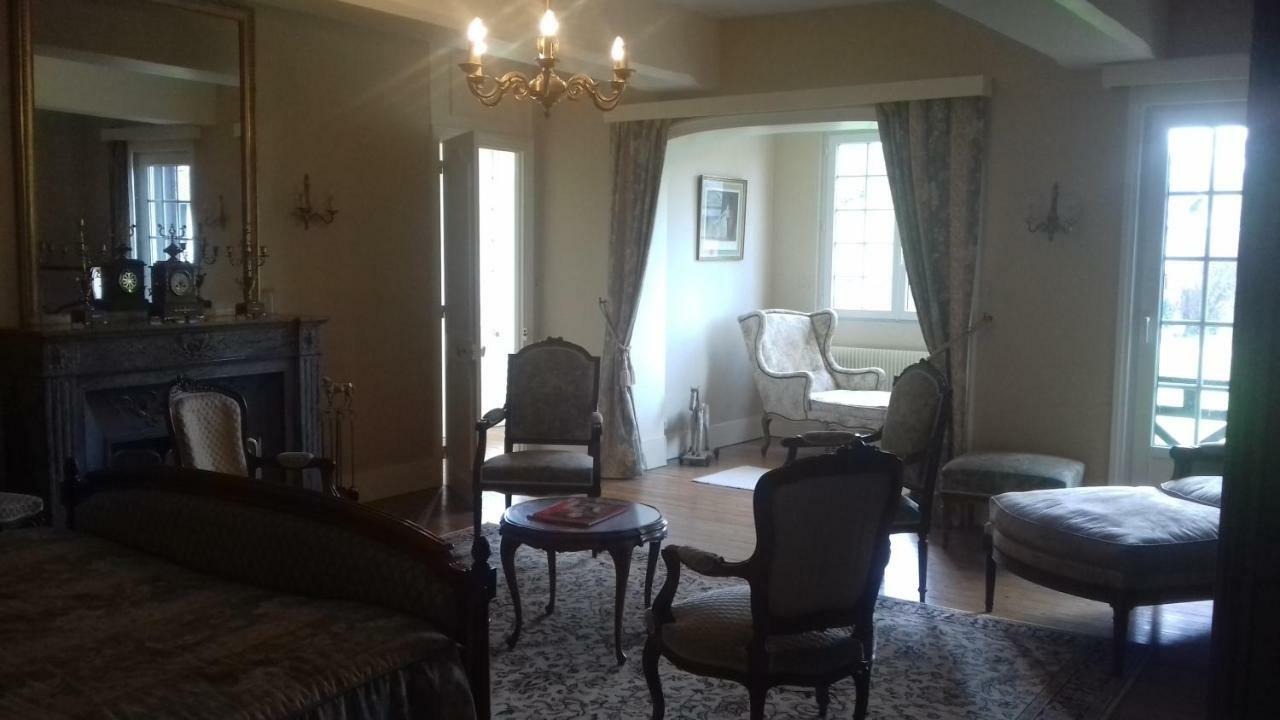 Manoir De Sens Bed & Breakfast Beuvron-en-Auge Dış mekan fotoğraf