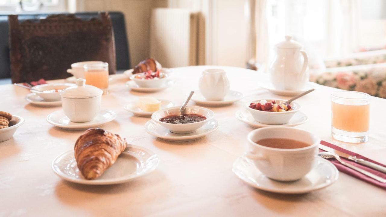 Manoir De Sens Bed & Breakfast Beuvron-en-Auge Dış mekan fotoğraf