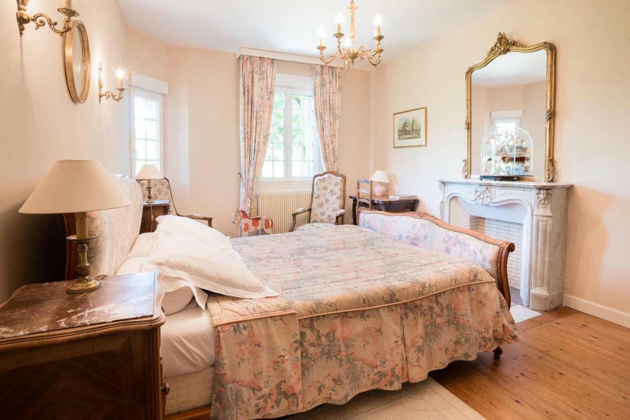 Manoir De Sens Bed & Breakfast Beuvron-en-Auge Dış mekan fotoğraf