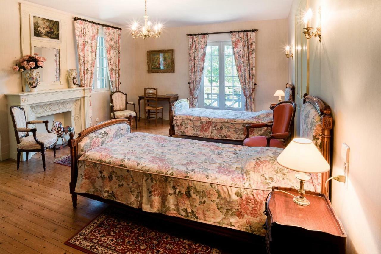 Manoir De Sens Bed & Breakfast Beuvron-en-Auge Dış mekan fotoğraf